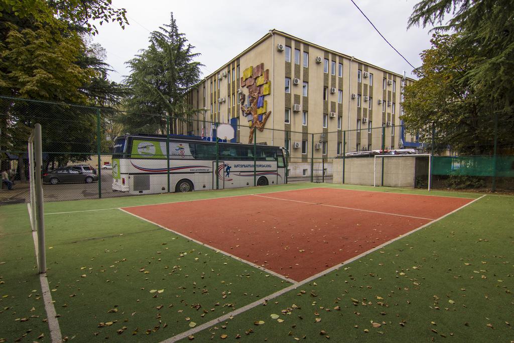 แอทเลติกส์ Hotel Tbilisi ภายนอก รูปภาพ