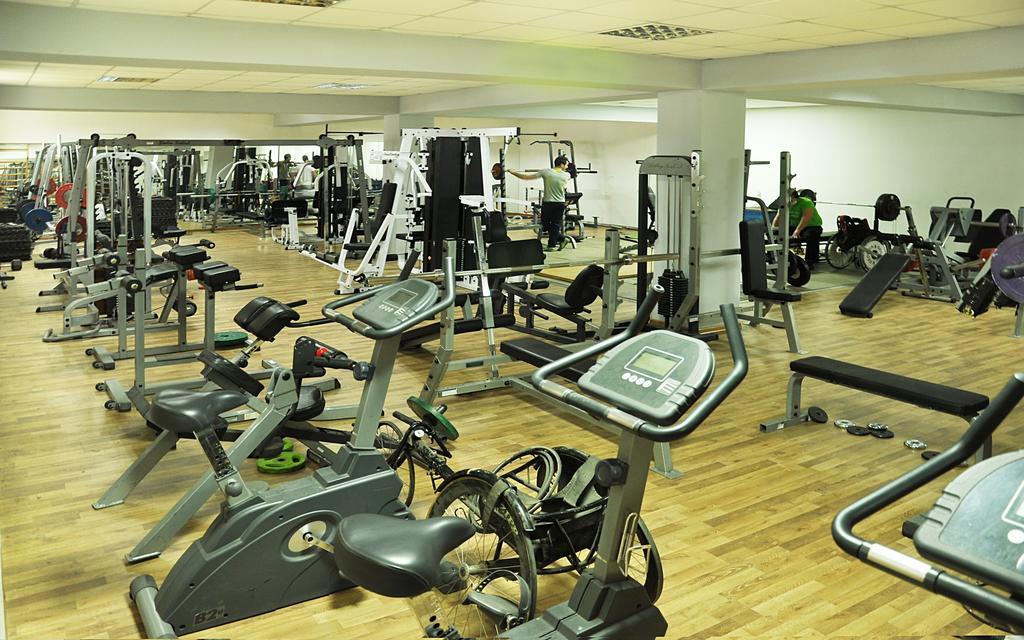 แอทเลติกส์ Hotel Tbilisi ภายนอก รูปภาพ